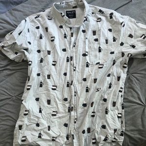 Medium button down coffee printed shirt